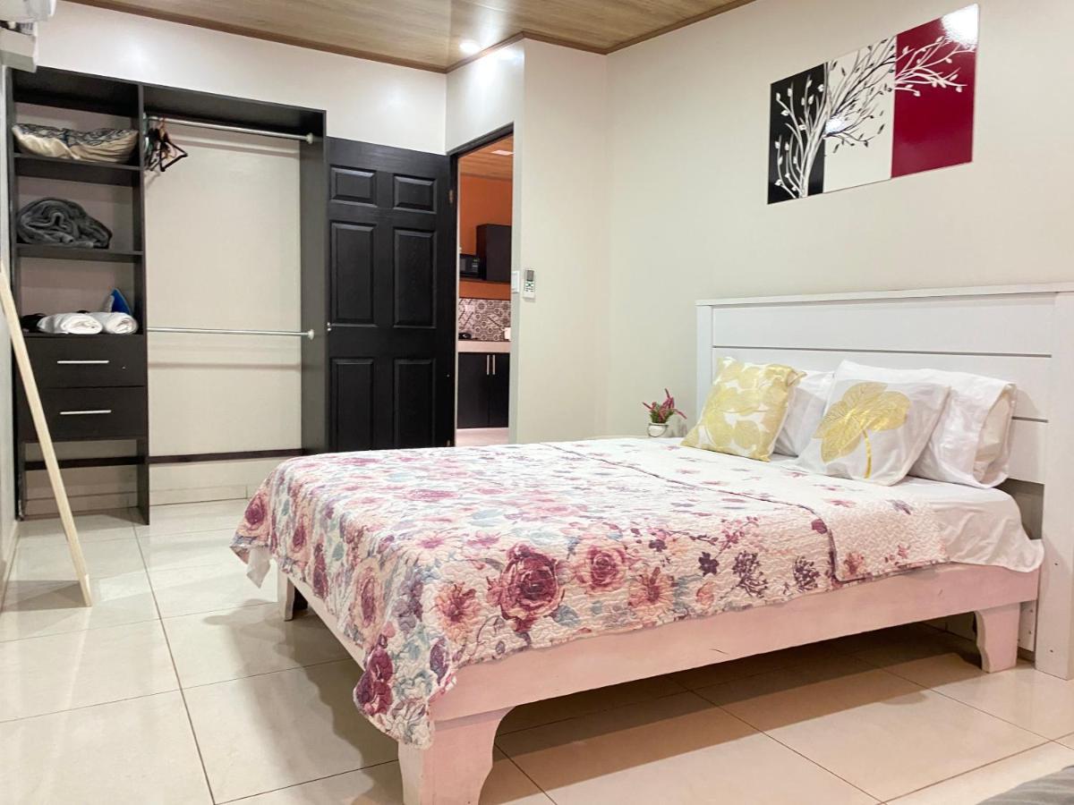 Oxalis Aeropuerto Apartment Alajuela Exterior photo