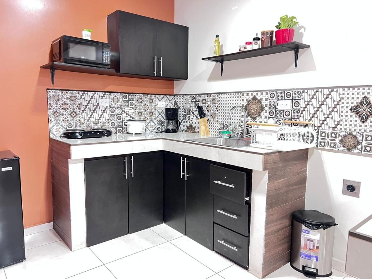 Oxalis Aeropuerto Apartment Alajuela Exterior photo